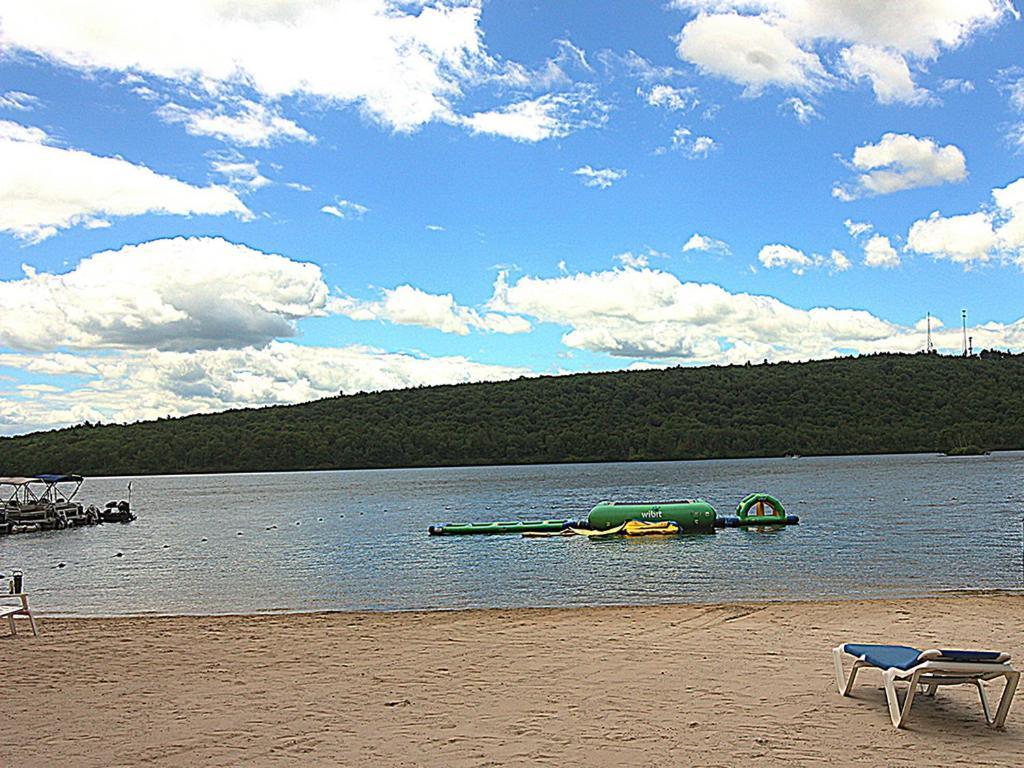 Beautiful Lake Harmony Townhouse At Big Boulder Lake And Ski Area Zewnętrze zdjęcie